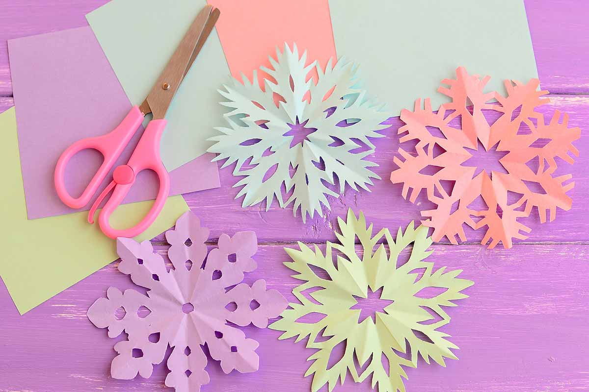flocons de neige DIY en papier