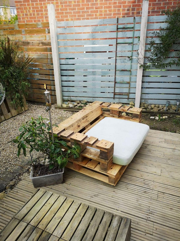 Fauteuil de jardin en palette de bois.