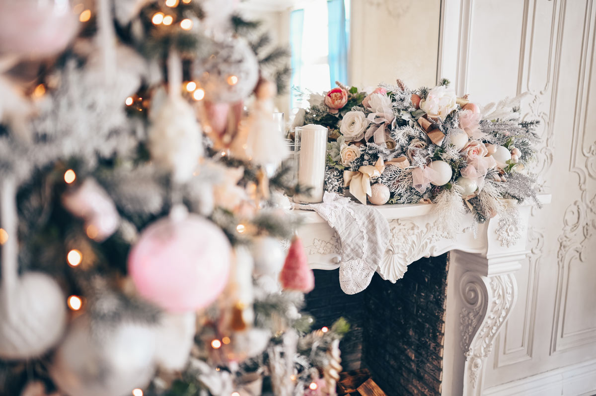 cheminée décorée pour Noël